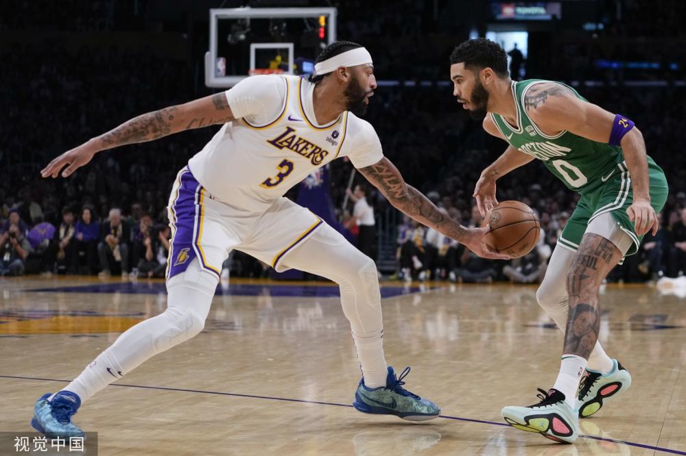 赛踢球的顶 赛踢球的顶